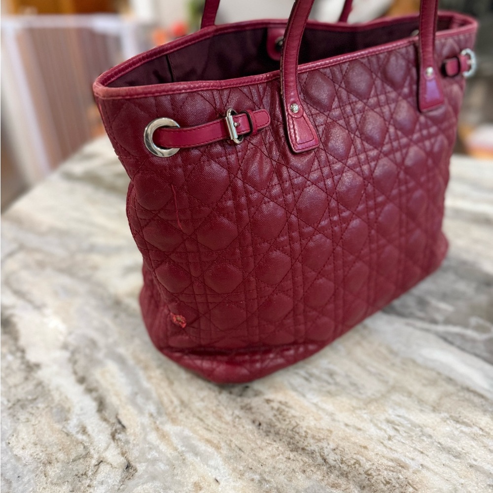 STUNNING EUC Dior Red cannage Quilted Lady Dior with signature charm - Picture 5 of 11